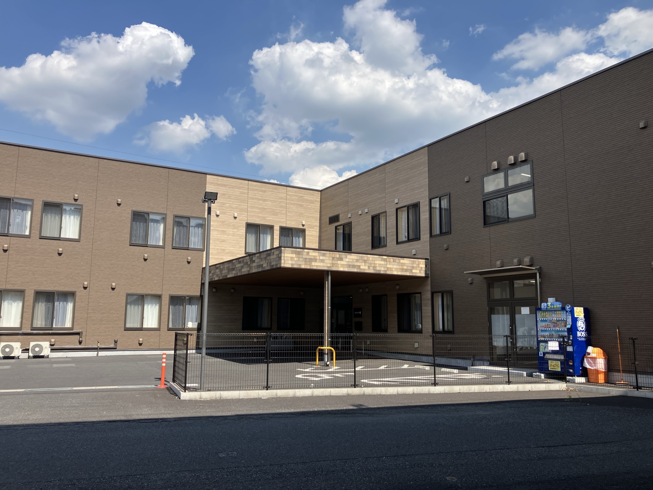 ドットホーム本千葉（ナーシングホーム）